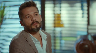 Sera.que.es amor(Sen Çal Kapimi)13 Puntata(episodi 37,38 e 39)(Español LATINO)