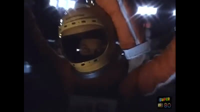 spazio 1999 attacco alieno 1976